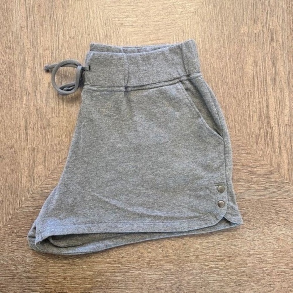 Maurices inMOTION Heathered Gray Drawstring Athletic Lounge Shorts Large